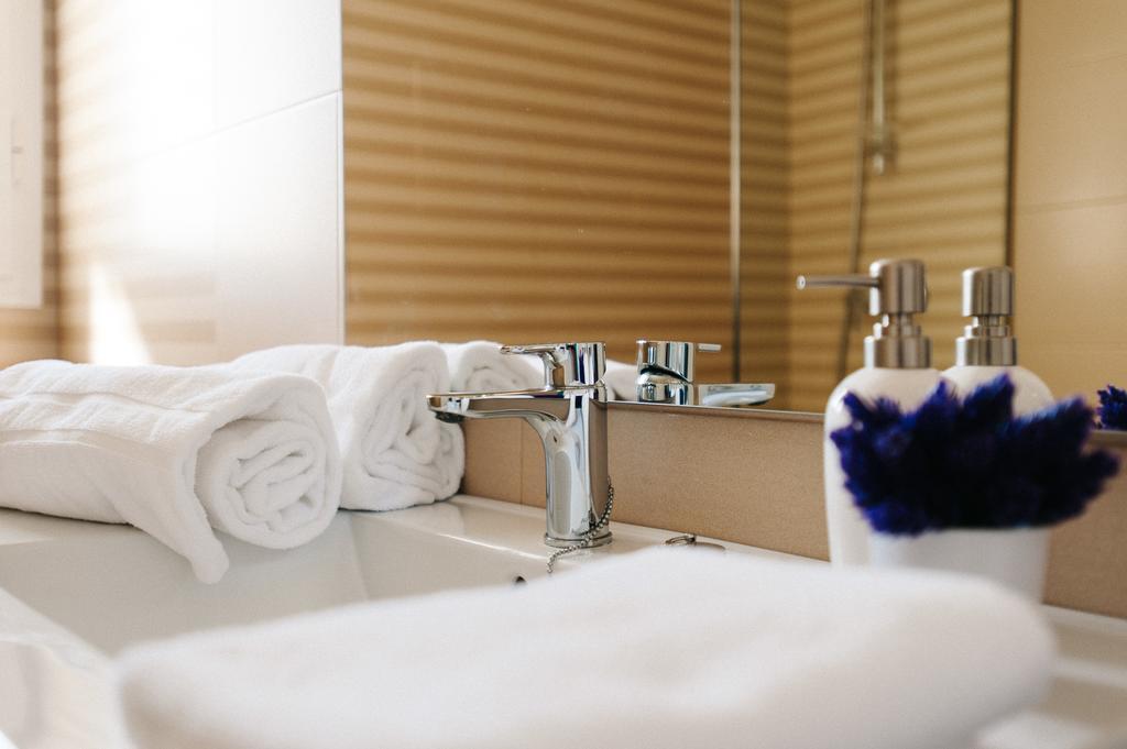 Hommyhome Pozo Santo Penthouse Seville Ngoại thất bức ảnh