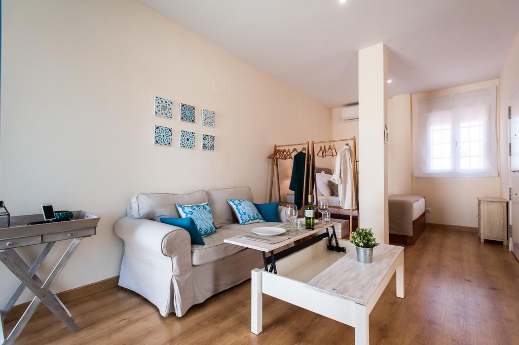 Hommyhome Pozo Santo Penthouse Seville Ngoại thất bức ảnh